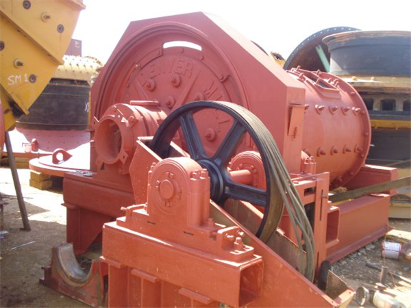 DENVER 4' x 8' (1.2m x 2.4m) Ball Mill with 50 HP motor previously used in a lime slaking system